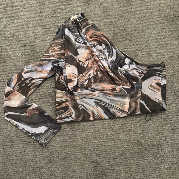 Zara One Shoulder top - Picture 1 of 5